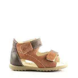 2435 Emel Brown sandals