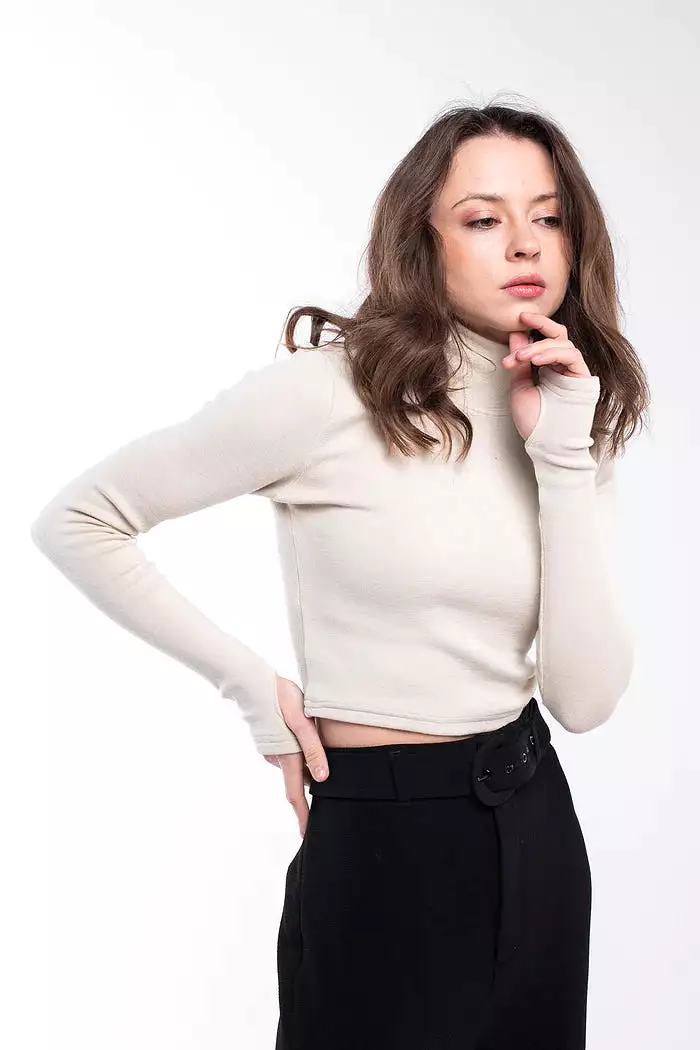 Bee Alpaca Turtleneck Sweater