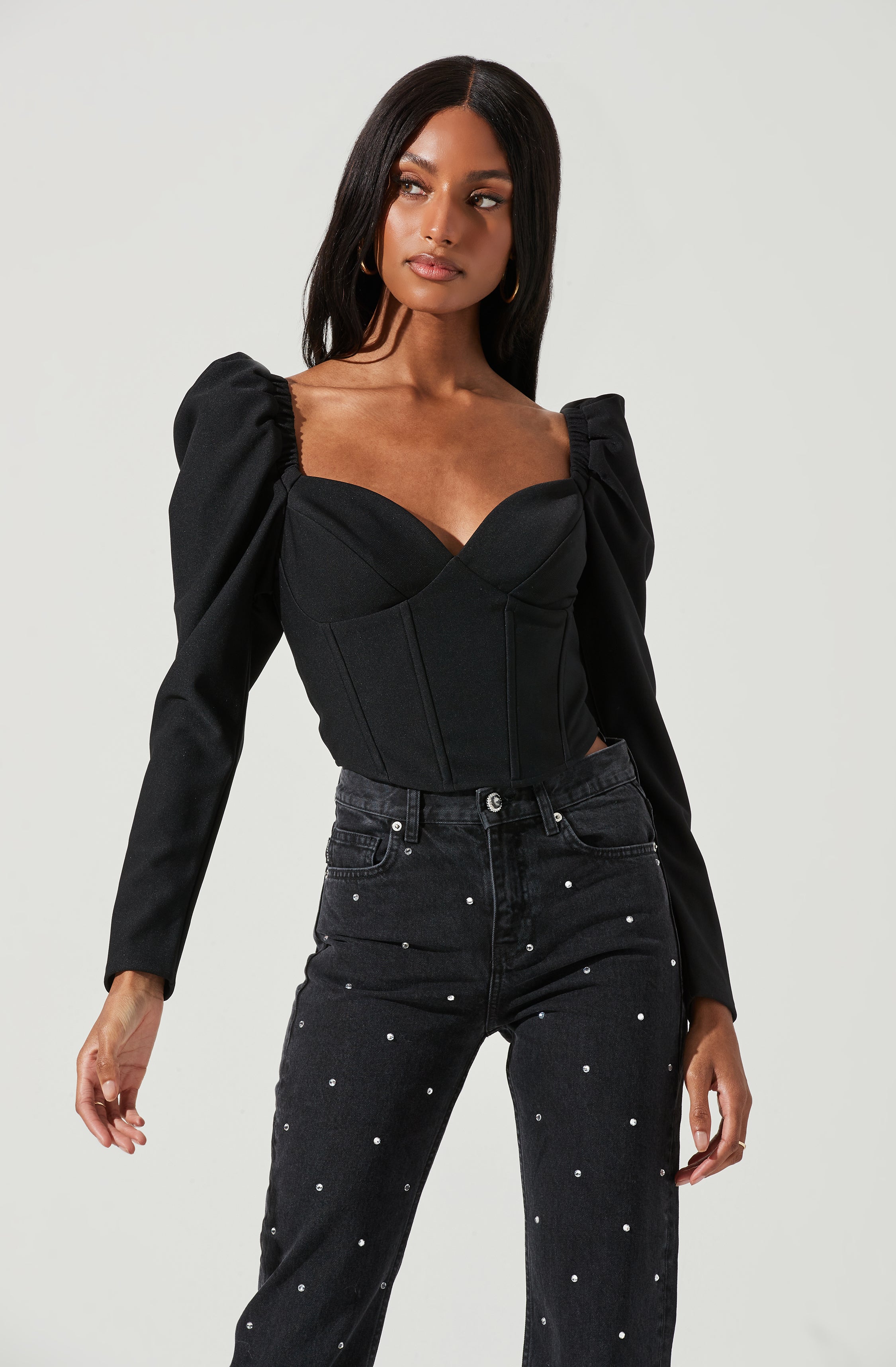 Betty Sweetheart Neck Top with Puff Sleeves