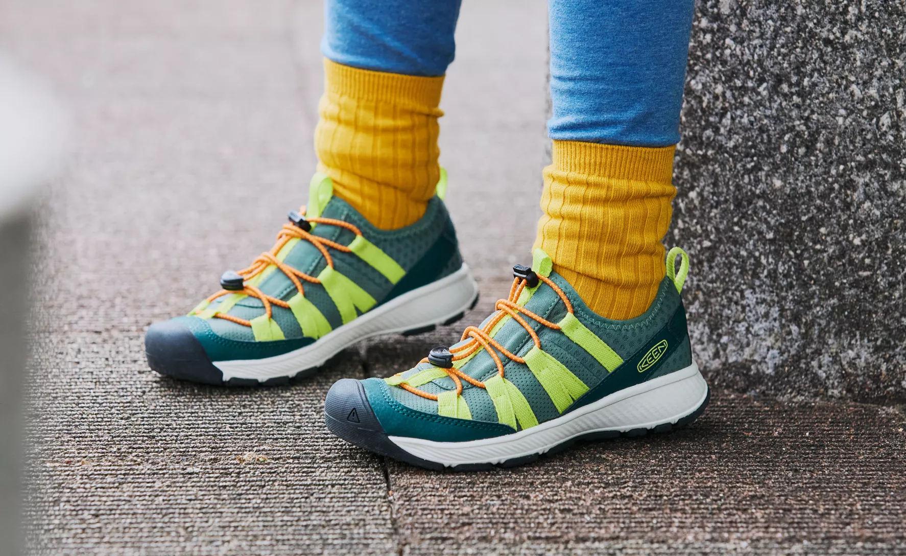 Big Kids' Motozoa Sneaker - Jazzy/Evening Primrose | Shop Now