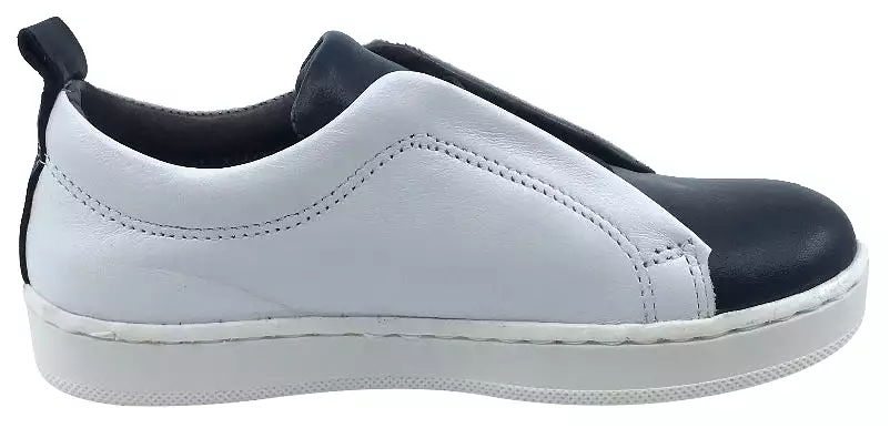 BluBlonc White and Navy Leather Sneaker Shoe with Elastic Middle