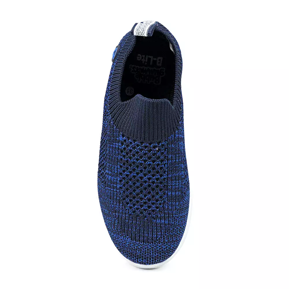 BubbleGummers slip-on sneaker for kids with crown design.