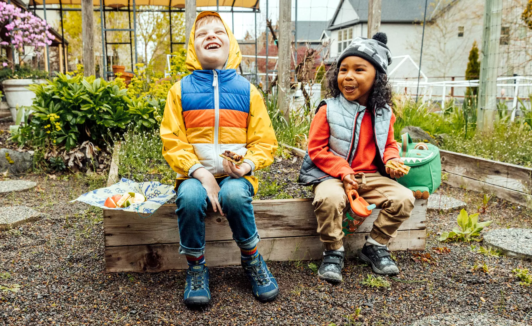 Chandler 2 CNX Sneaker for Big Kids | Black Iris/Evening Primrose.