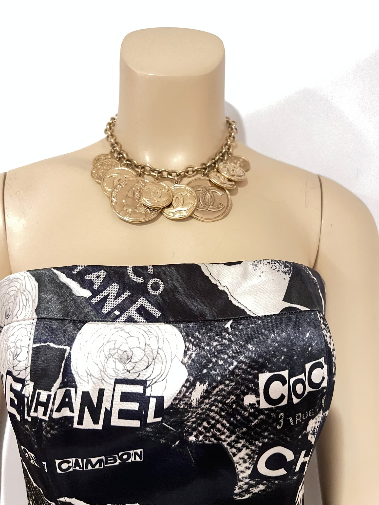 Chanel Coco Iconic Logos Graffiti Satin Corset Bustier Camisole 2020 Fall 20A - Black/Blue/White, FR 40 US 4/6