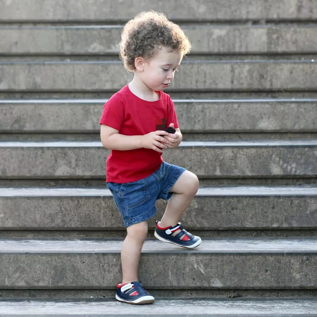 FLYNN navy and red sandals for baby and toddler boys, perfect for summer wear