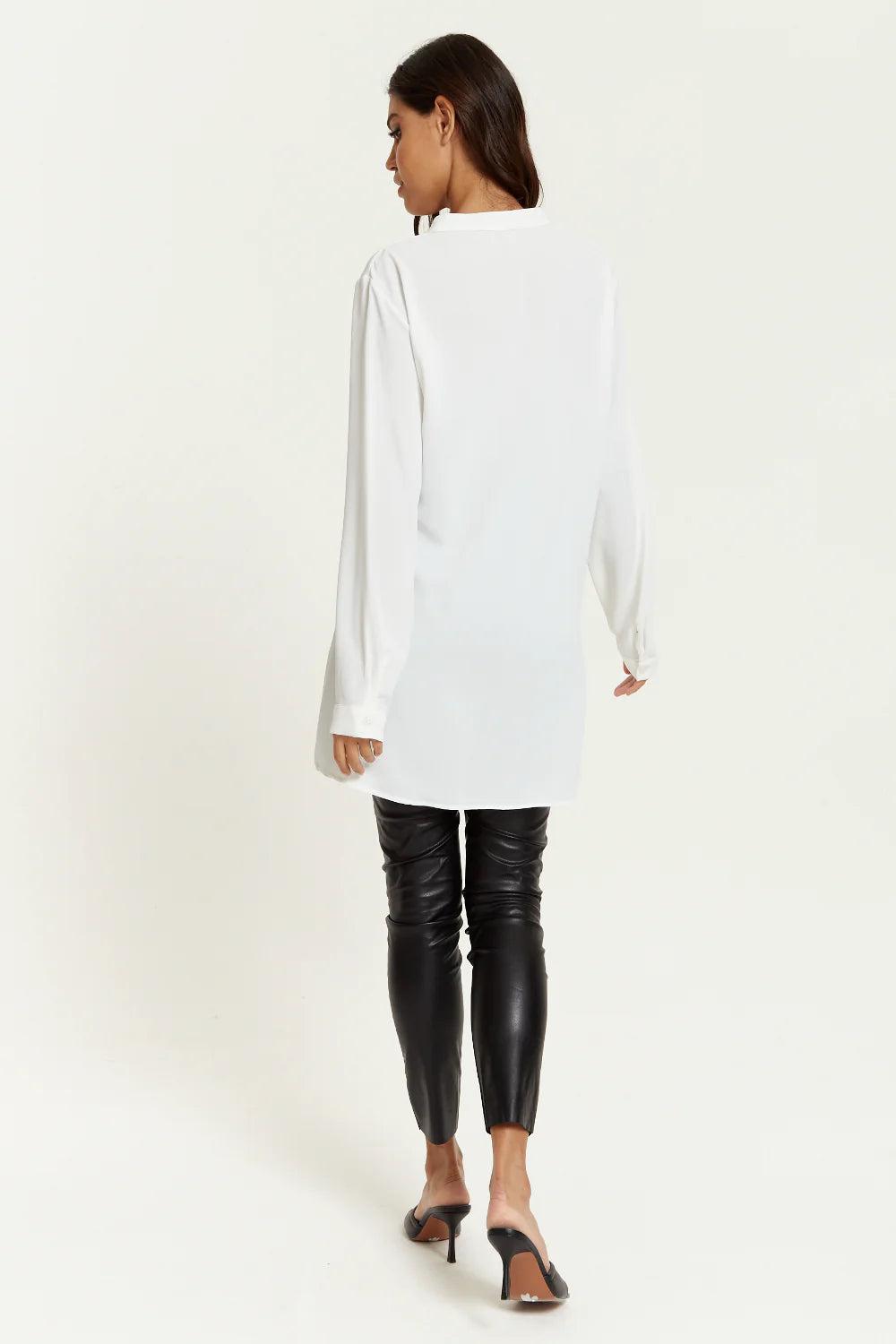 Hoxton Gal Long Sleeve Tunic with Button Detailing