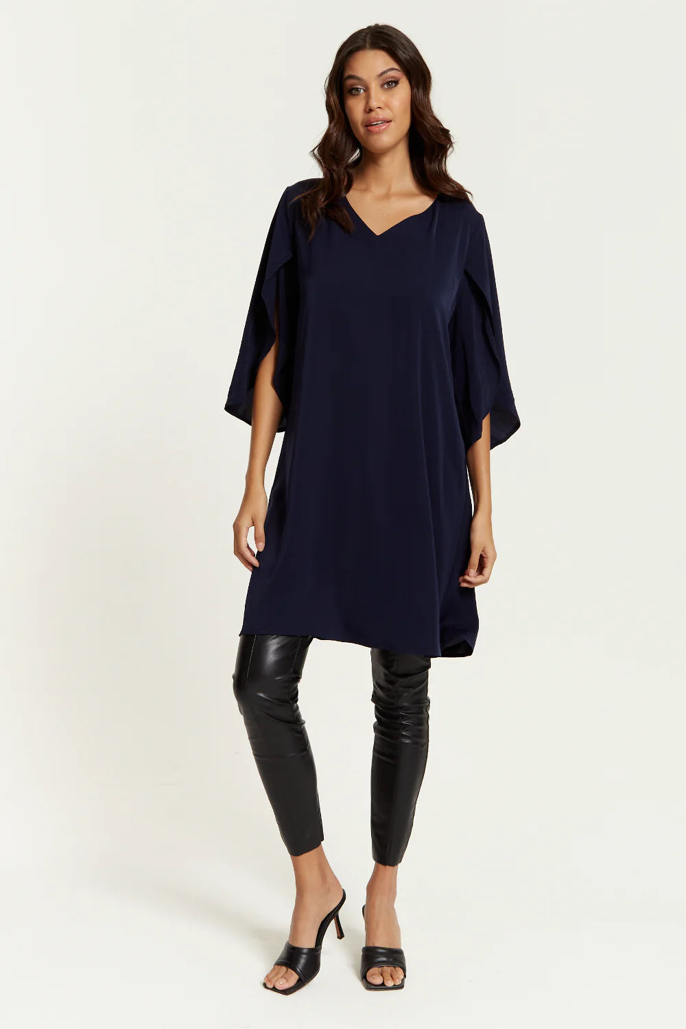 Hoxton Gal V Neck Tunic With Split Sleeves