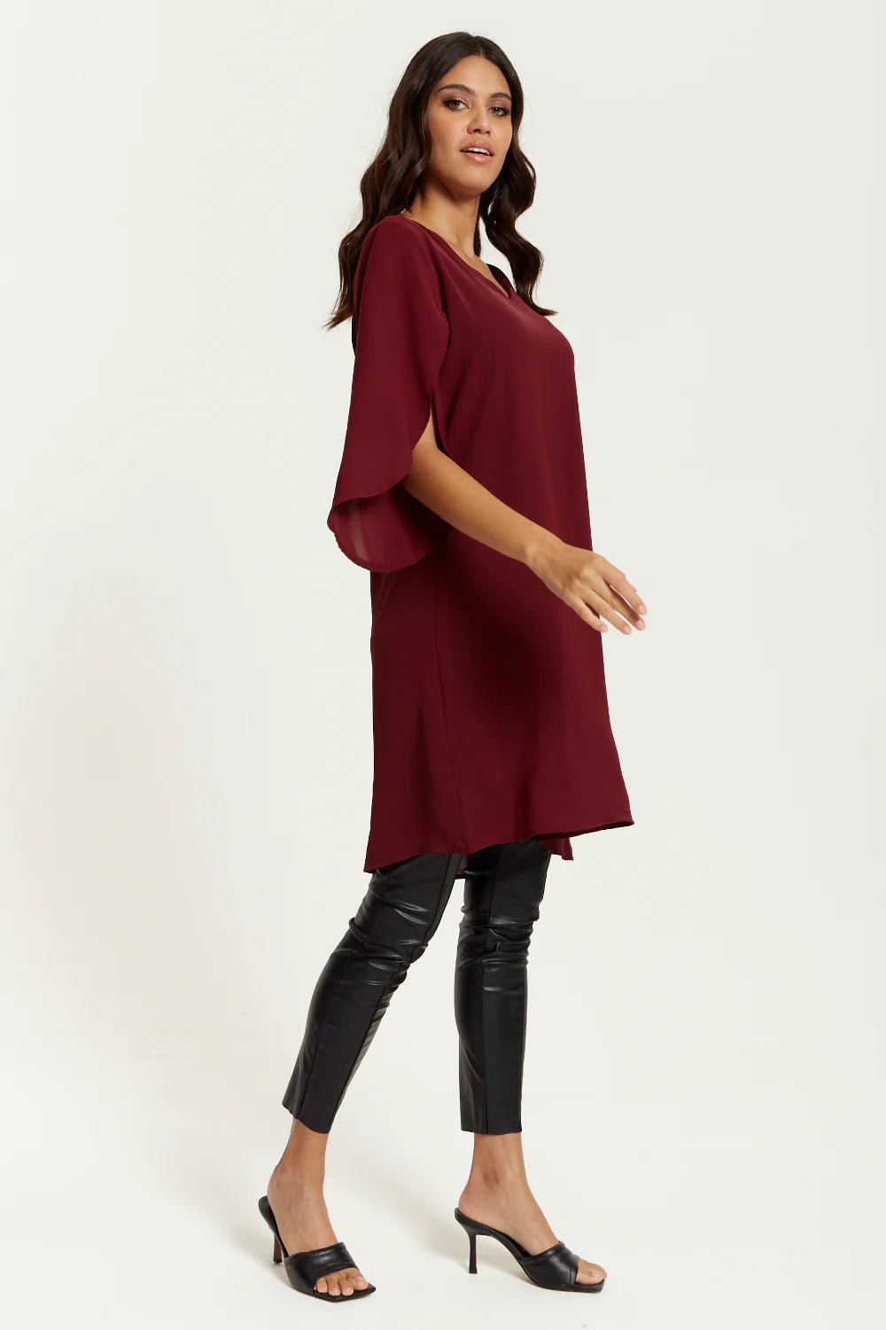 Hoxton Gal V Neck Tunic With Split Sleeves