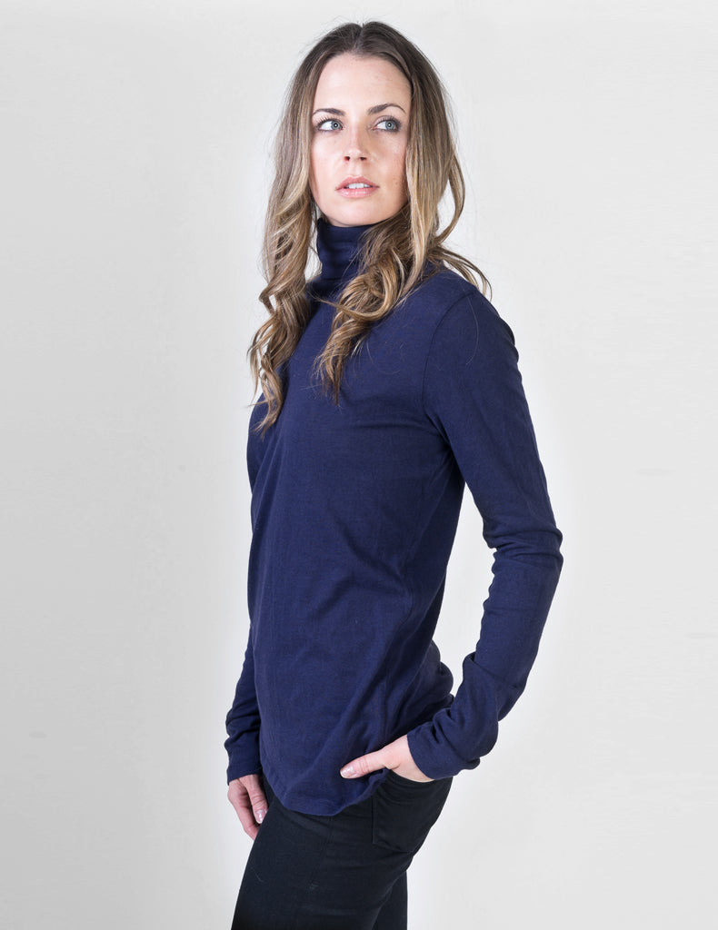 Majestic Cotton Cashmere Turtleneck Marine Navy