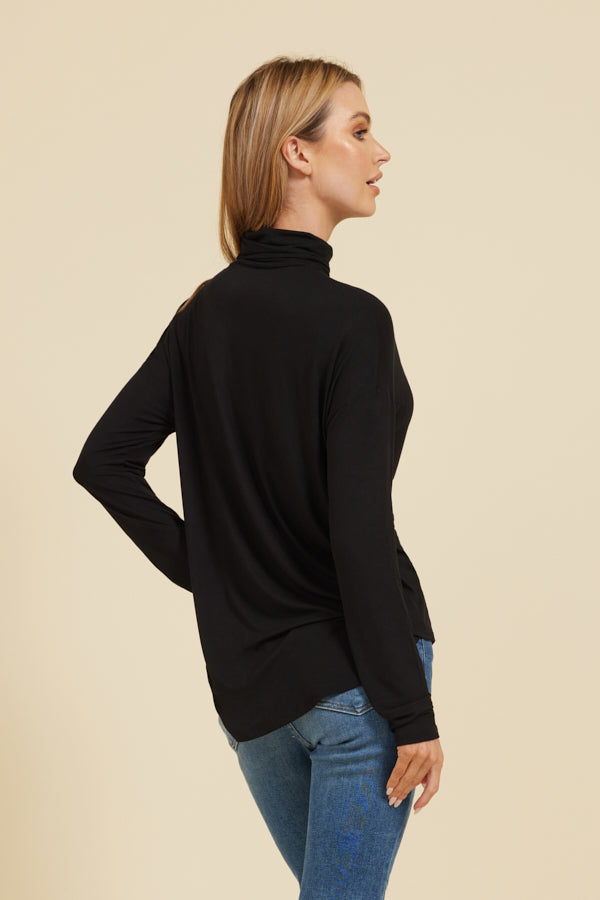 Majestic Long Sleeve Drop Shoulder Turtleneck in Noir