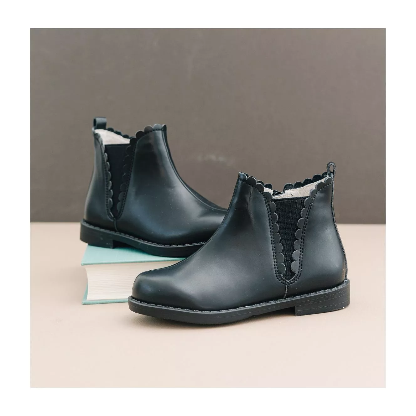 Nicola Scallop Chelsea Boot.