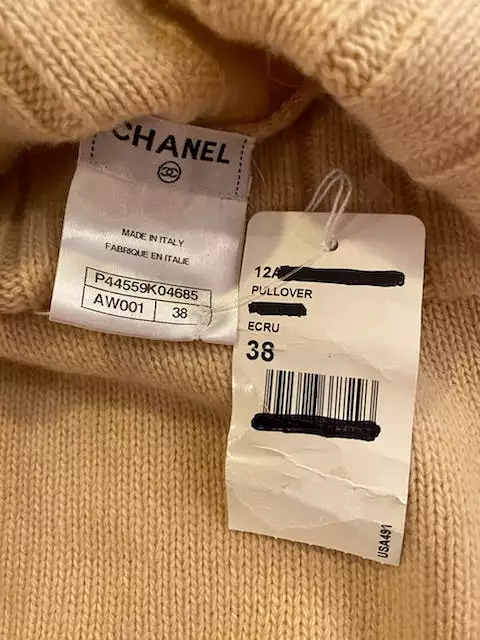 NWT Chanel 12A 2012 Fall ecru turtleneck sweater FR 38