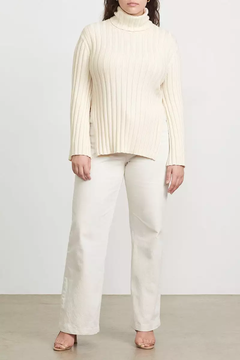 Ribbed Turtleneck - Ivory