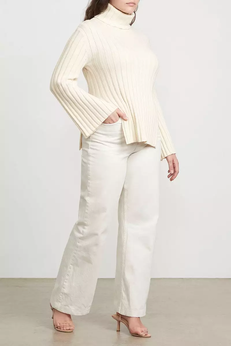 Ribbed Turtleneck - Ivory