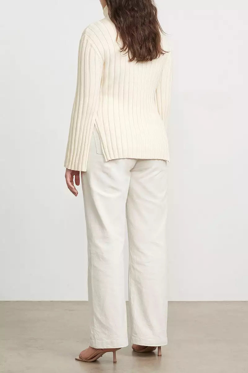 Ribbed Turtleneck - Ivory