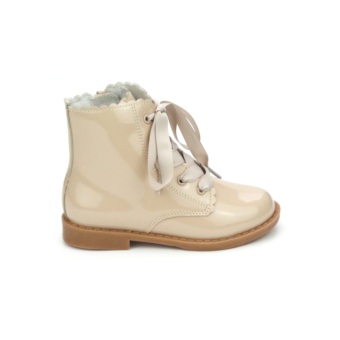 Scallop boot Josephine