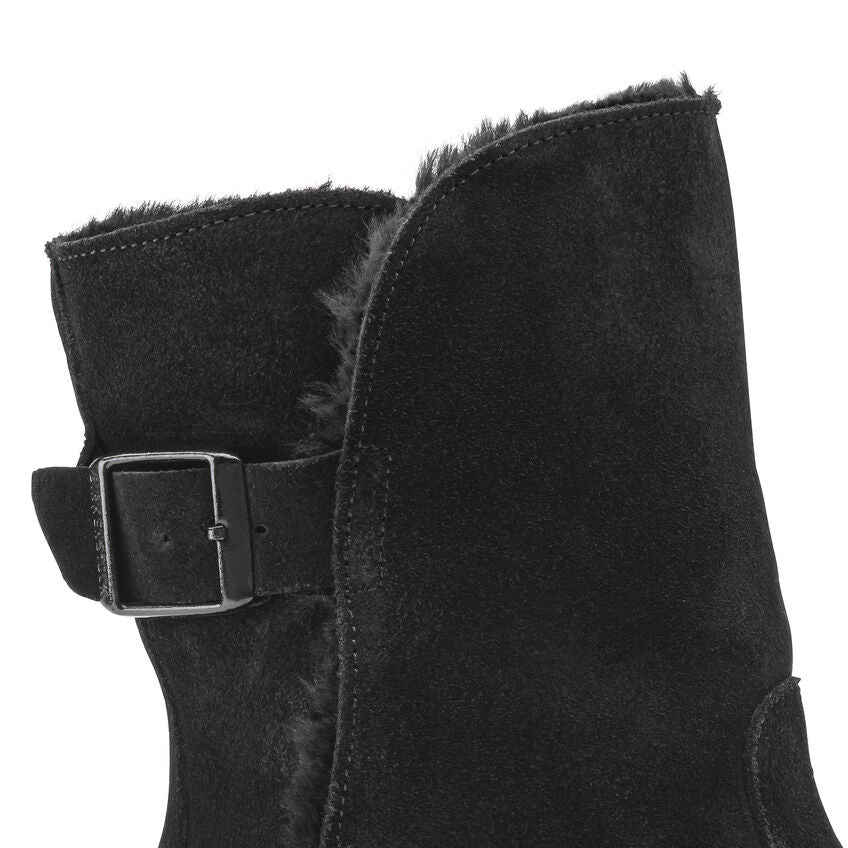 Uppsala - Black Suede Shearling