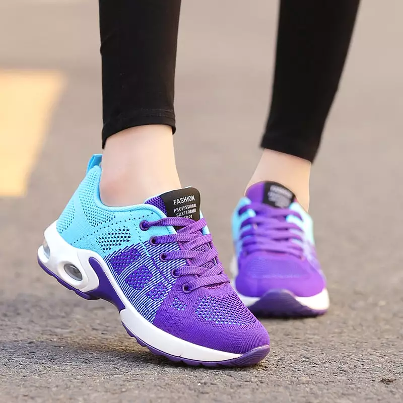 Women's Lightweight Lace Up Running Shoes for Outdoor Activities with Breathable Air Cushion - High Quality & Comfortable